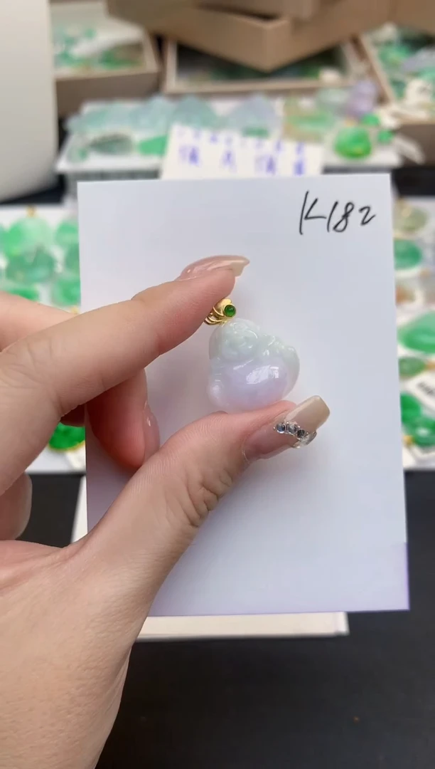 颈饰未镶嵌翡翠1111111