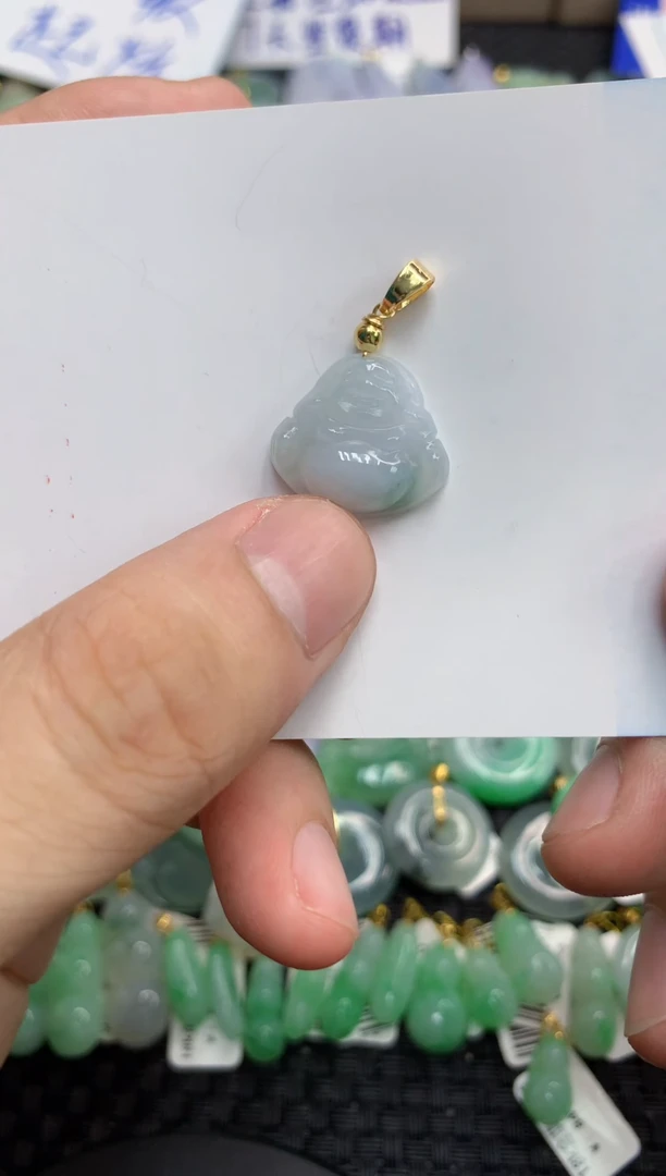 翡翠未镶嵌颈饰1111111111