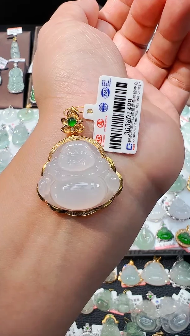 吊坠(不含链)18K金镶嵌翡翠佛公吊坠1499