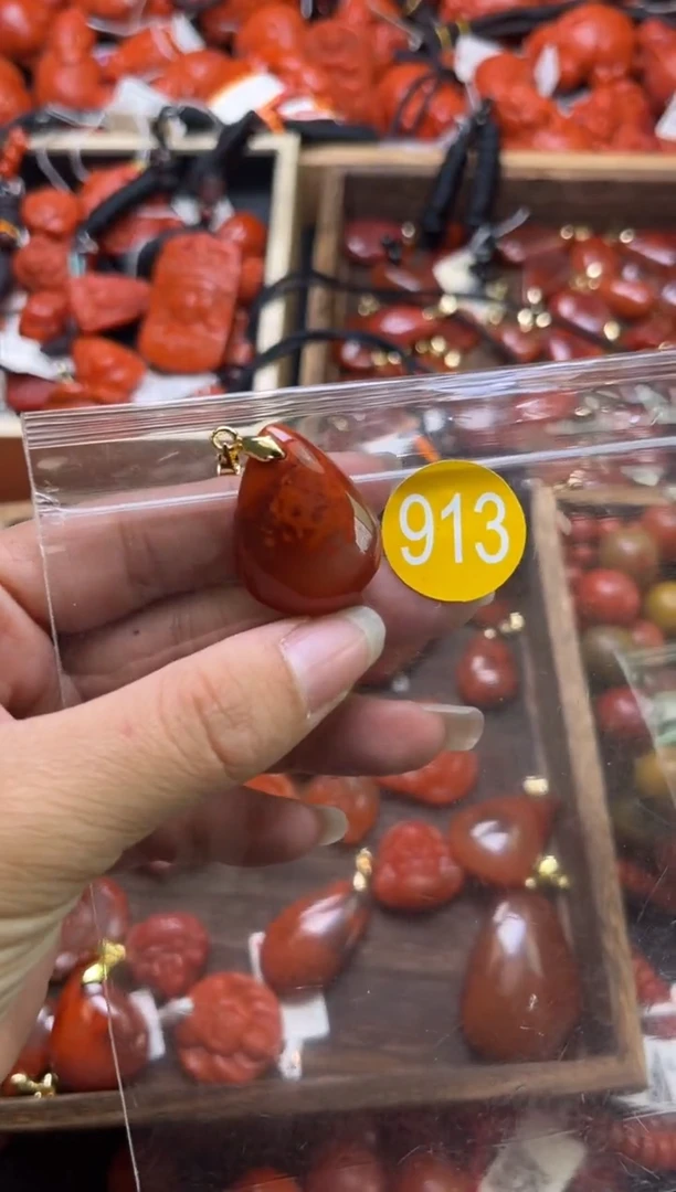 【闪购商品】南红玛瑙珠宝奇石未镶嵌913