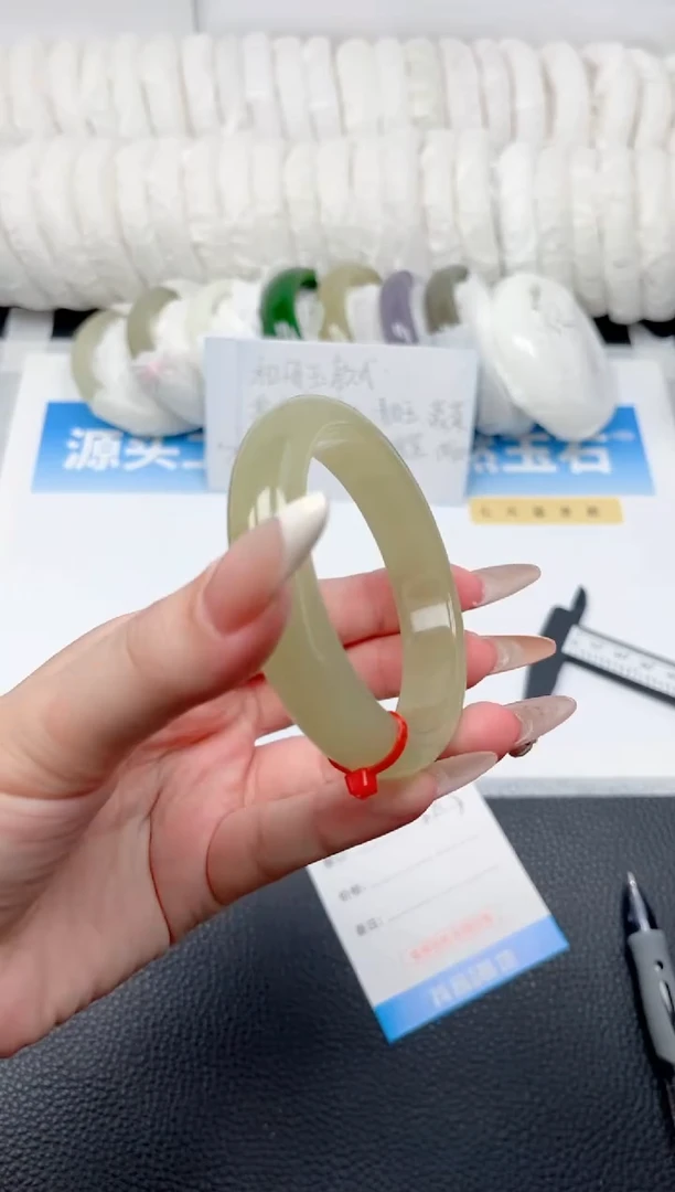 未镶嵌手镯和田玉65-茶晴57.3