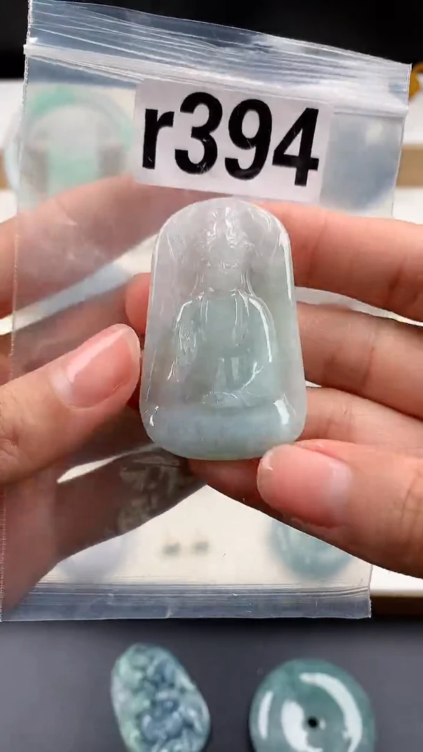 颈饰未镶嵌翡翠天然翡翠吊坠挂件