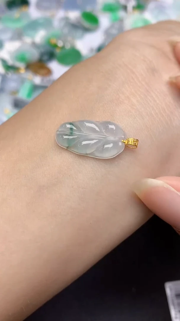 颈饰未镶嵌翡翠天然缅甸a货翡翠百元以上9元证书费自理