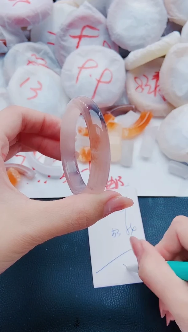 石英质玉手镯未镶嵌N189-53-54