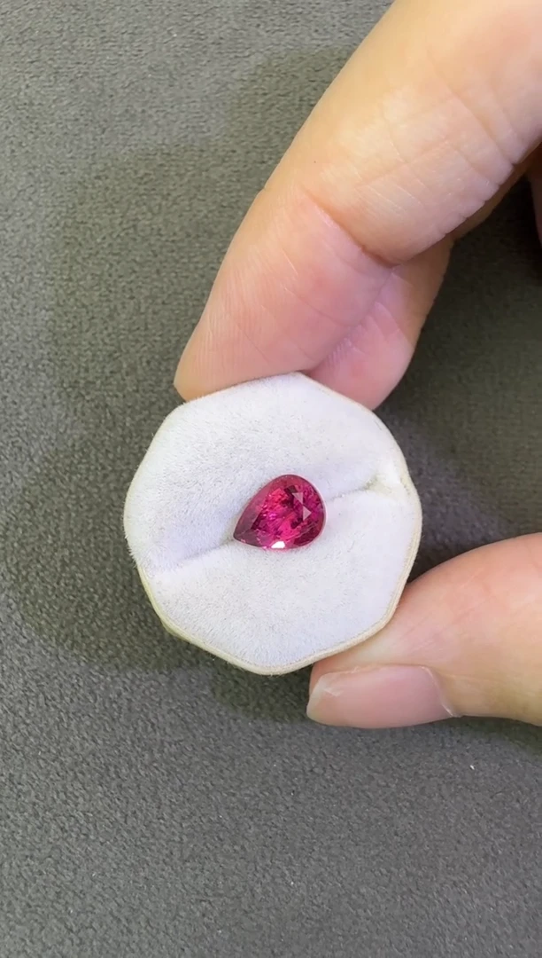 未镶嵌珠宝半成品碧玺1.44ct