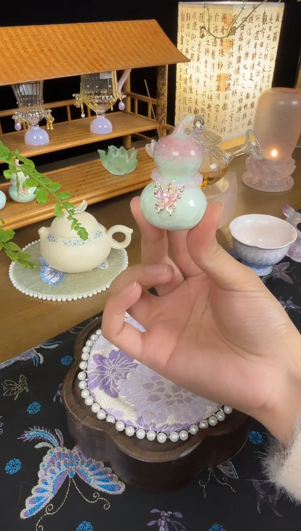 粉色  葫芦 小滴溜 摆件