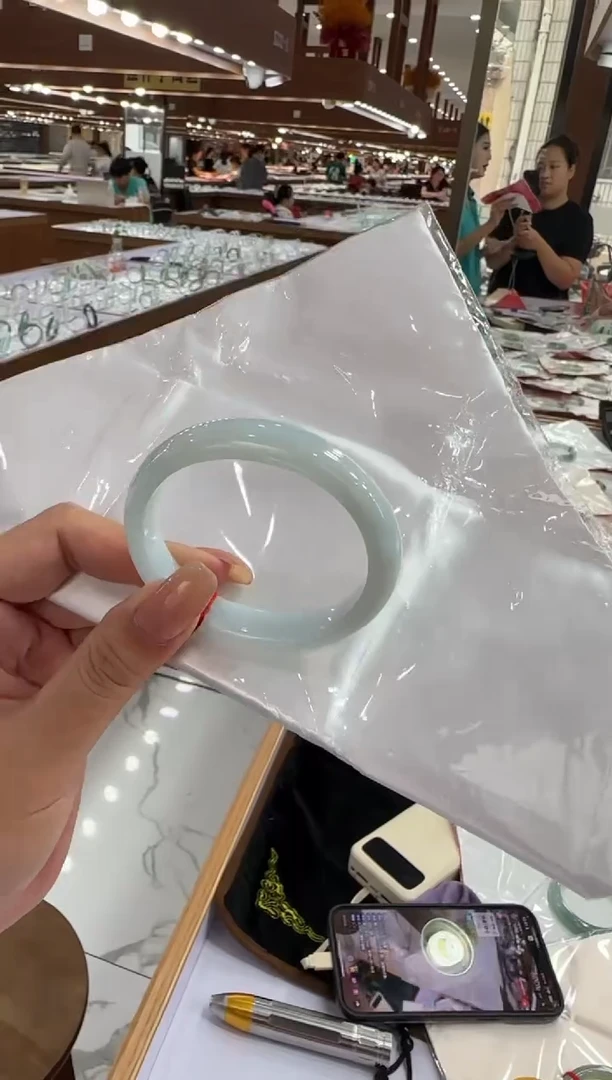 未镶嵌手镯翡翠A货手镯