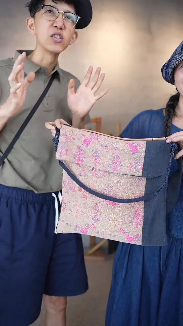 棉上新 推荐毛南族三用包