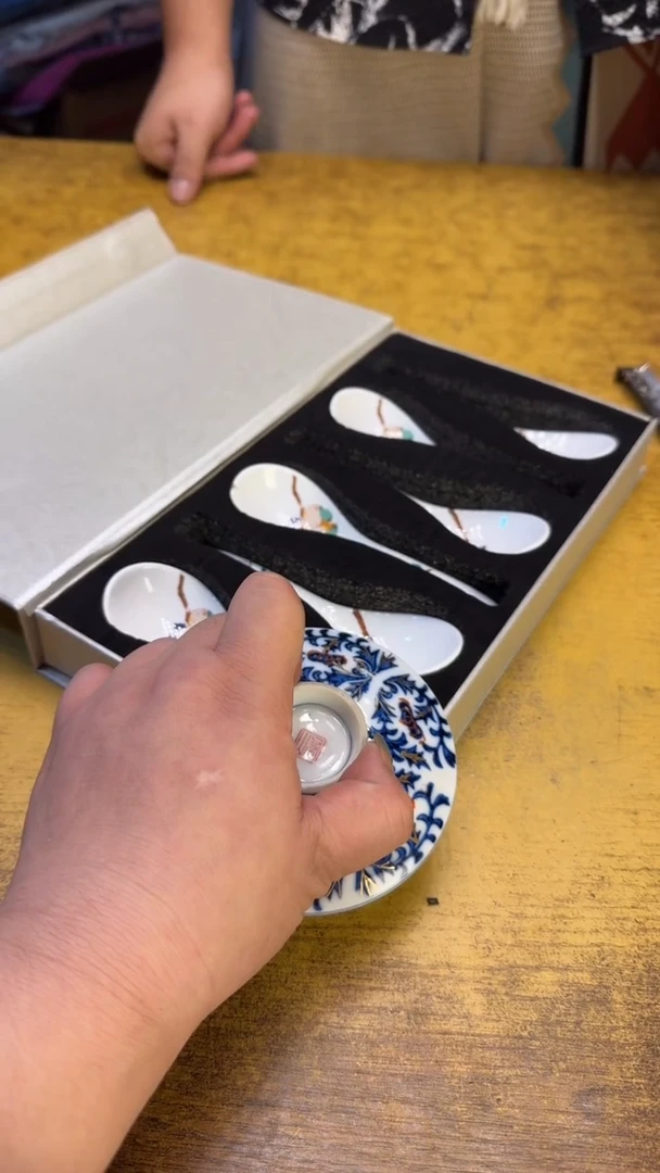 瓷器瓷器瑕疵破破134勺碗