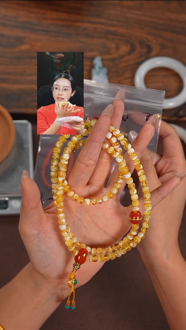 手串蜜蜡未镶嵌八***?若雨臣品质回血