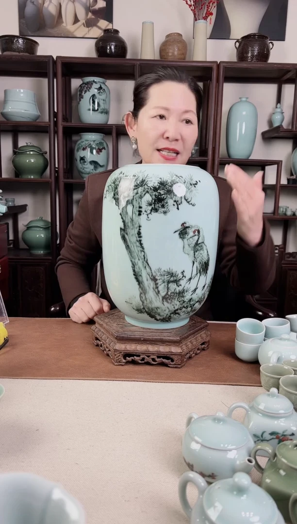 【闪购商品】杯釉中彩 冬瓜瓶B（松鹤）