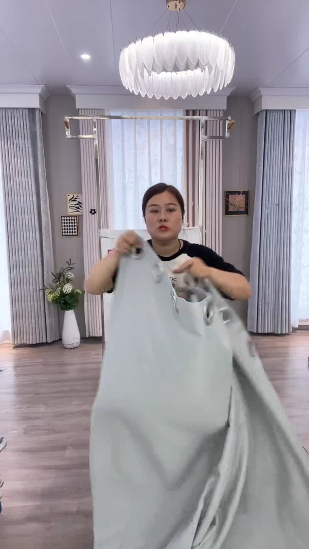 布闪电购商品  22微瑕（晚）