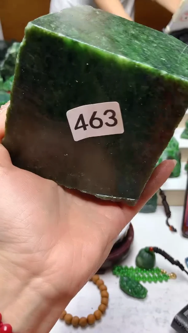 未镶嵌和田玉（碧玉）珠宝半成品1