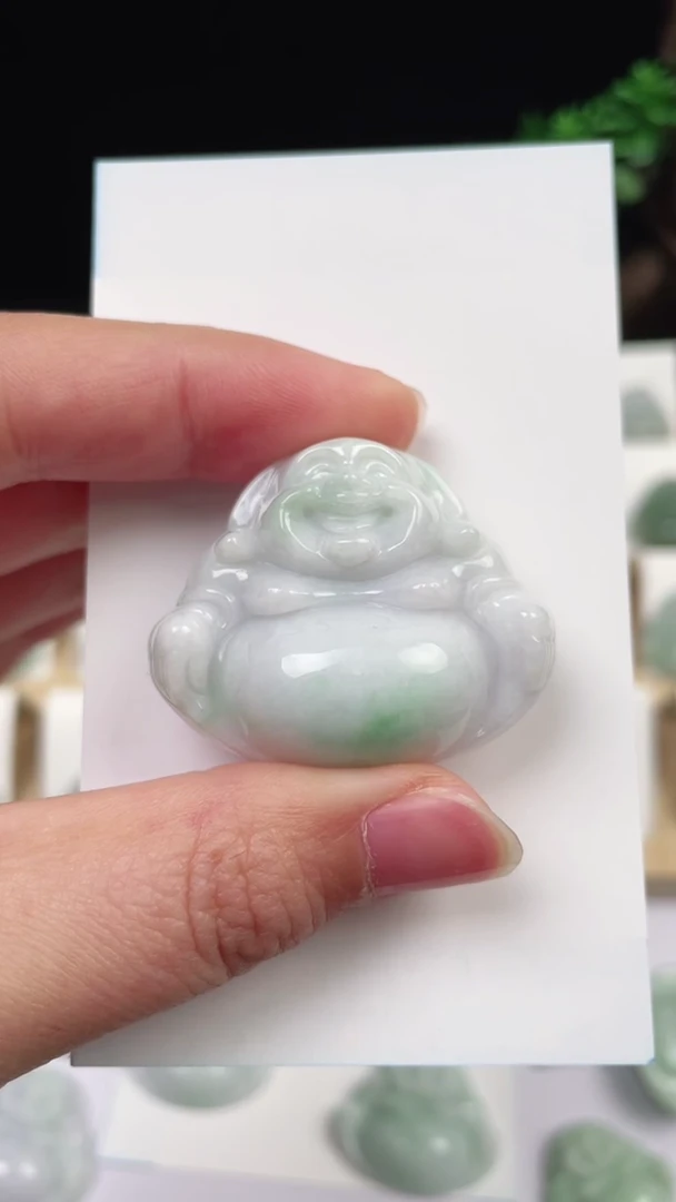 【闪购商品】翡翠颈饰未镶嵌佛公