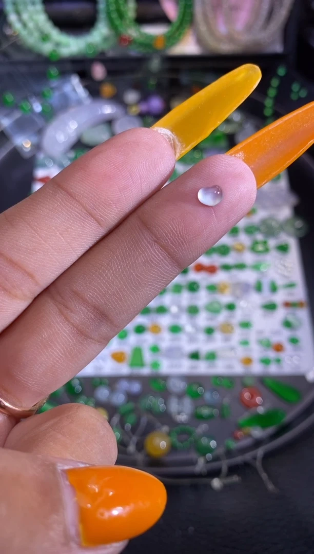 未镶嵌挂件翡翠爱心