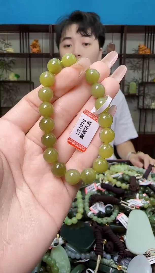 颈饰未镶嵌和田玉多样性发一