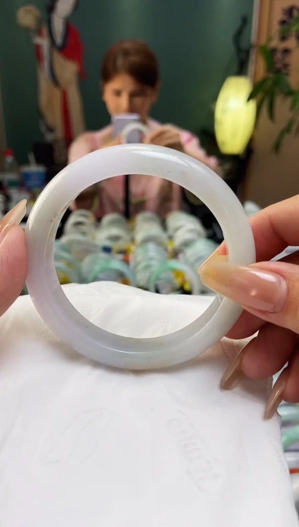 翡翠手镯未镶嵌54.7圈口x