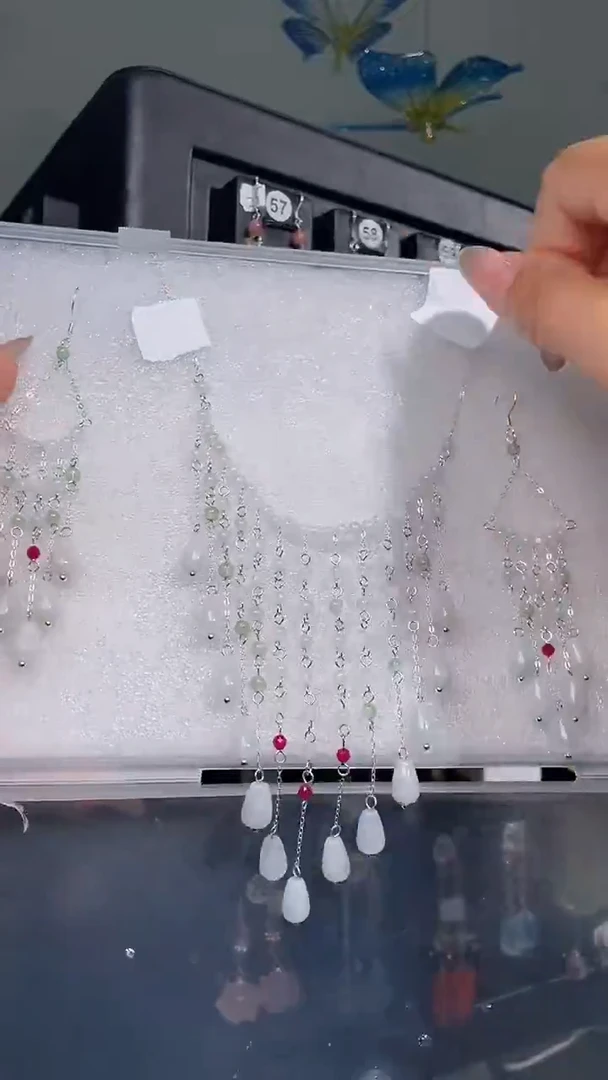 紫晶耳饰银S925镶嵌给***子给你一下子