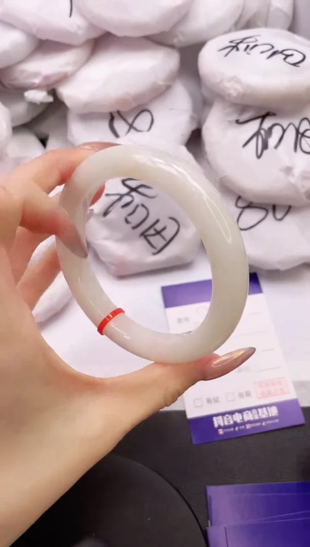 【闪购商品】和田玉手镯未镶嵌6K93-64