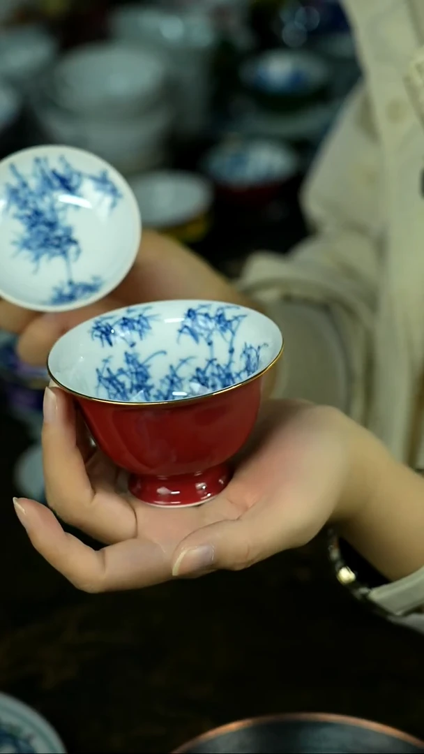 茶具还挺美，蹲下看看！