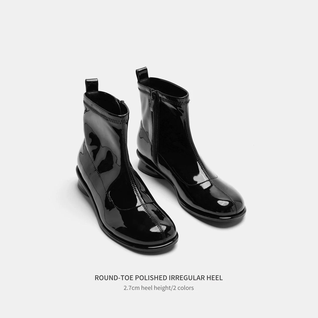Cihi'Rainbow' 亮面漆皮 圆头高密异形跟短靴