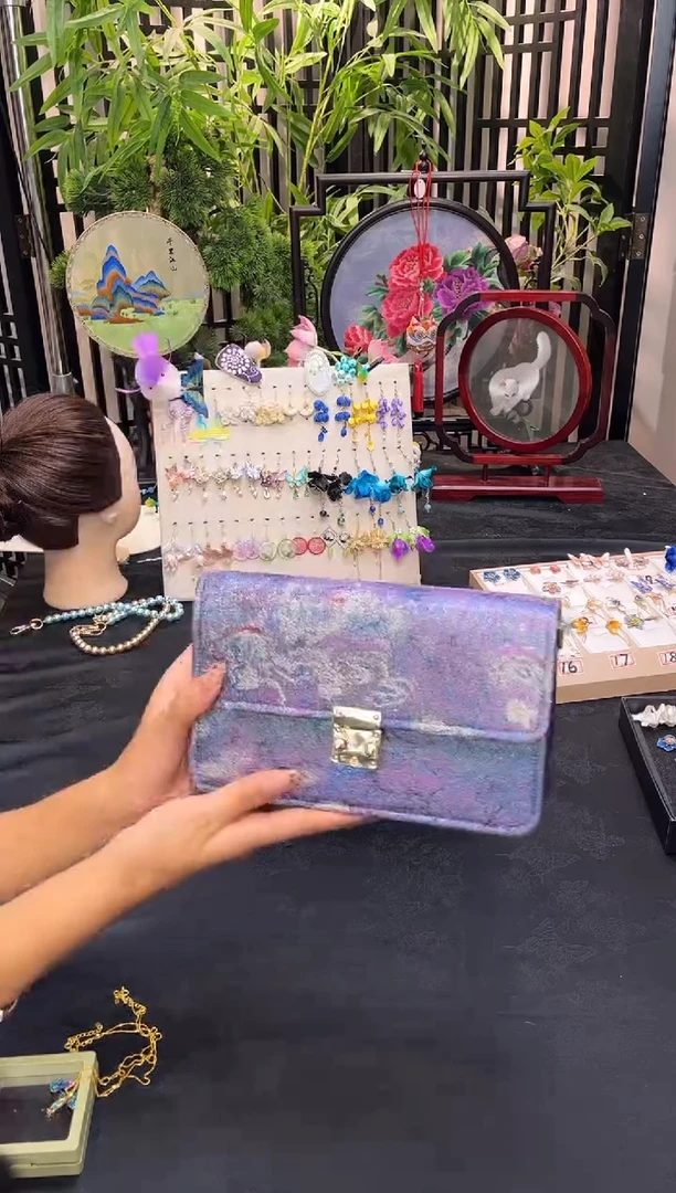 织绣心****️非遗苏绣手工饰品
