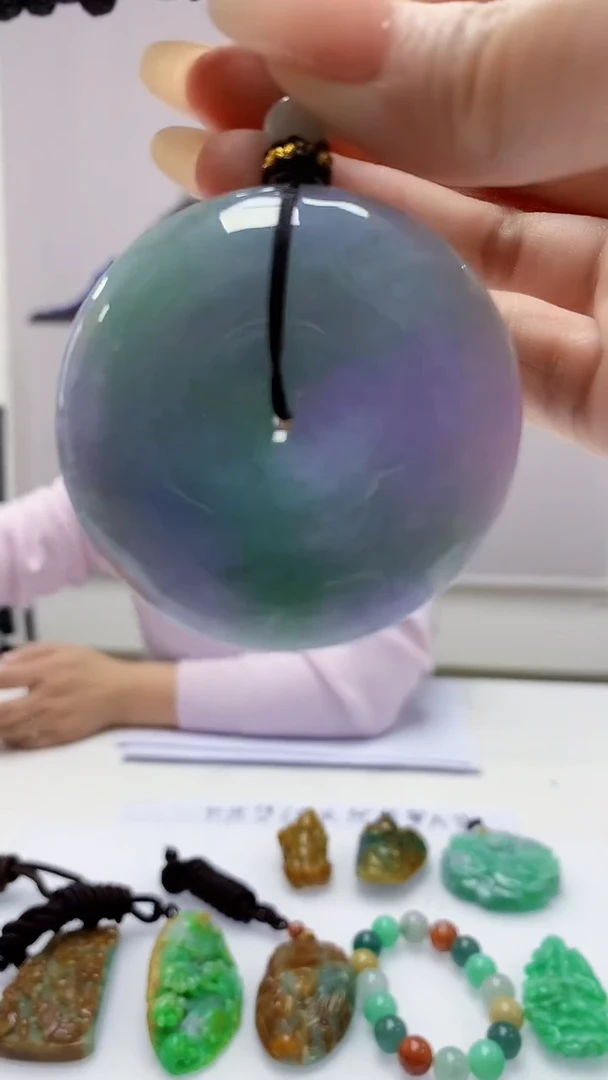 【闪购商品】定制翡翠未镶嵌4902DD-毛货挂件91