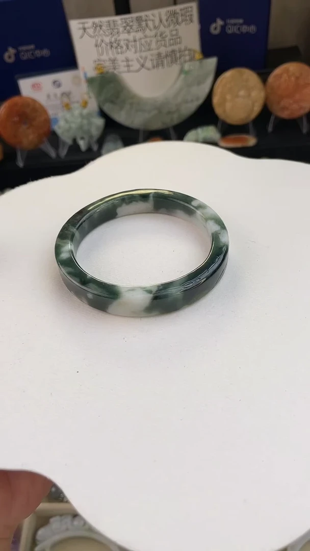 未镶嵌手链翡翠欣**单手工定制默认微瑕播介绍为准