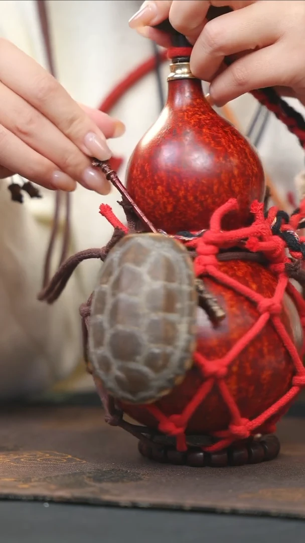 【闪购商品】RN159大漆酒葫芦不包手串及旋转底座