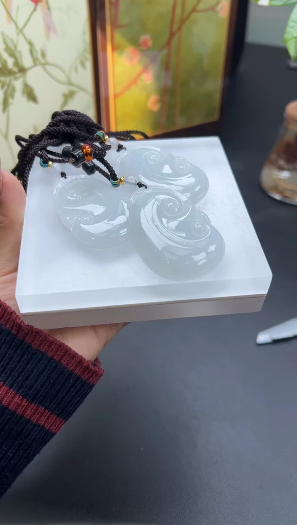 吊坠(不含链)未镶嵌翡翠如意