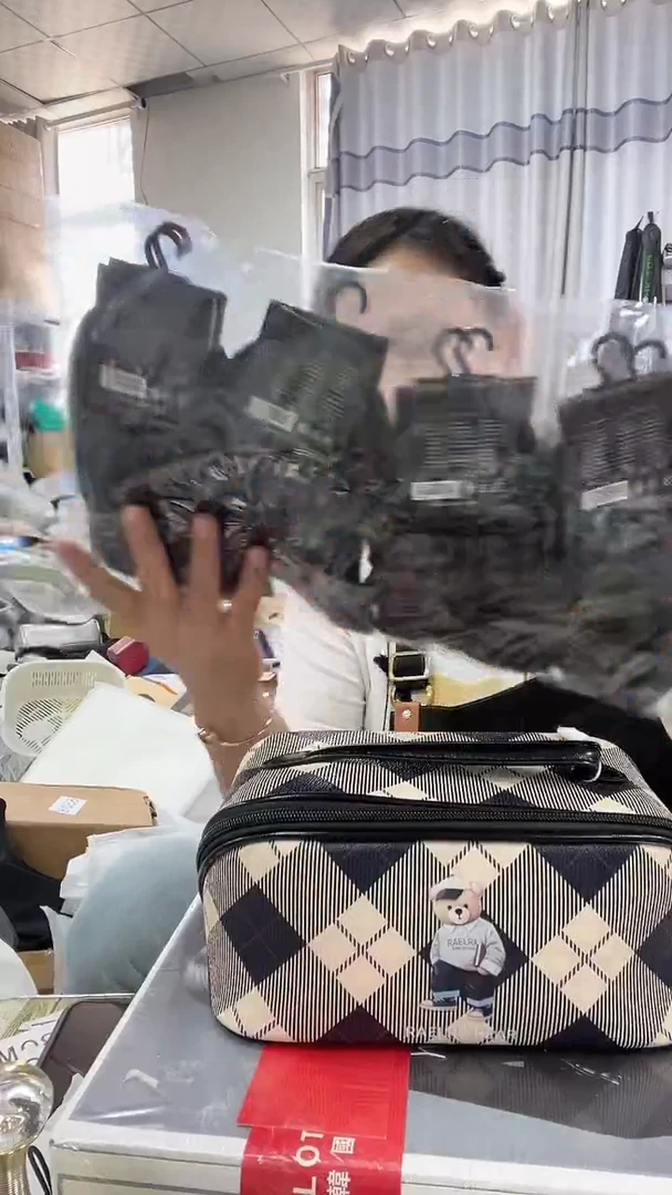 牦牛剖层皮革琪老板女包1号店超好看发图片款勾勾