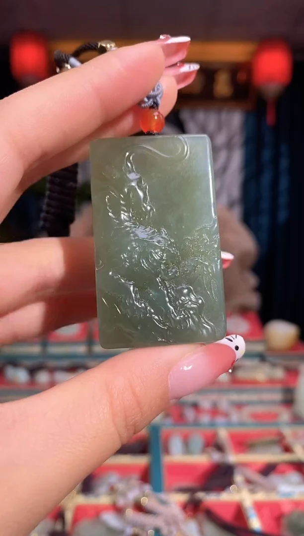 和田玉未镶嵌挂件老虎