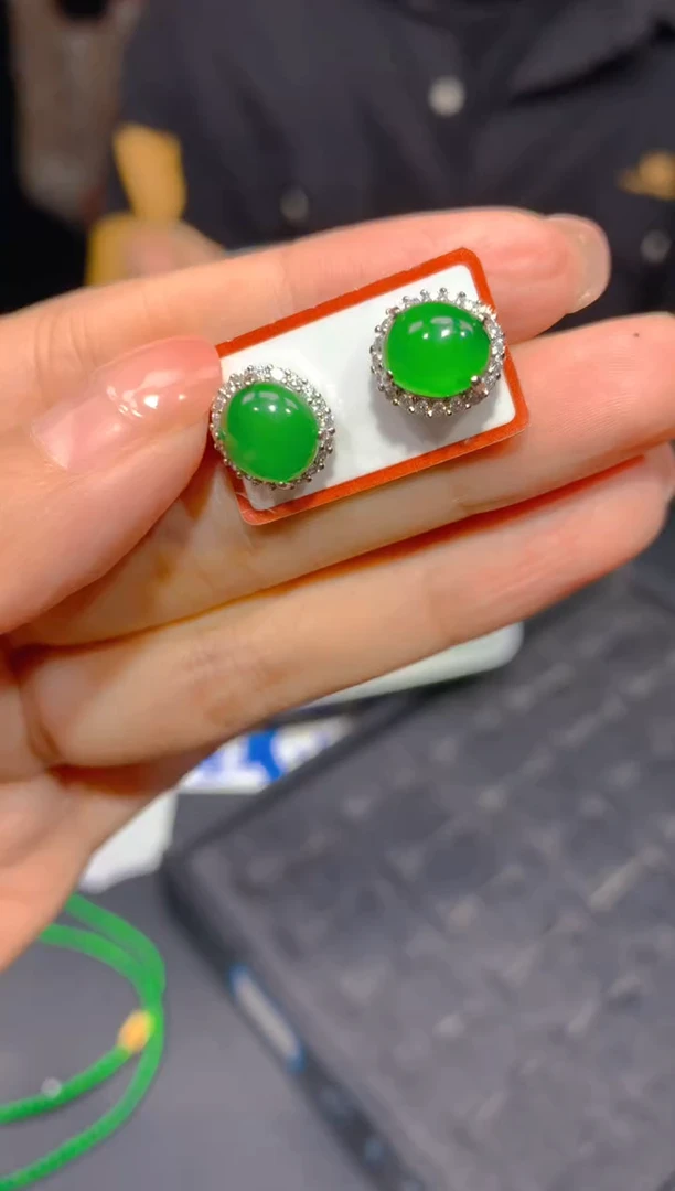 【闪购商品】定制翡翠未镶嵌302多样性发货（发其一）