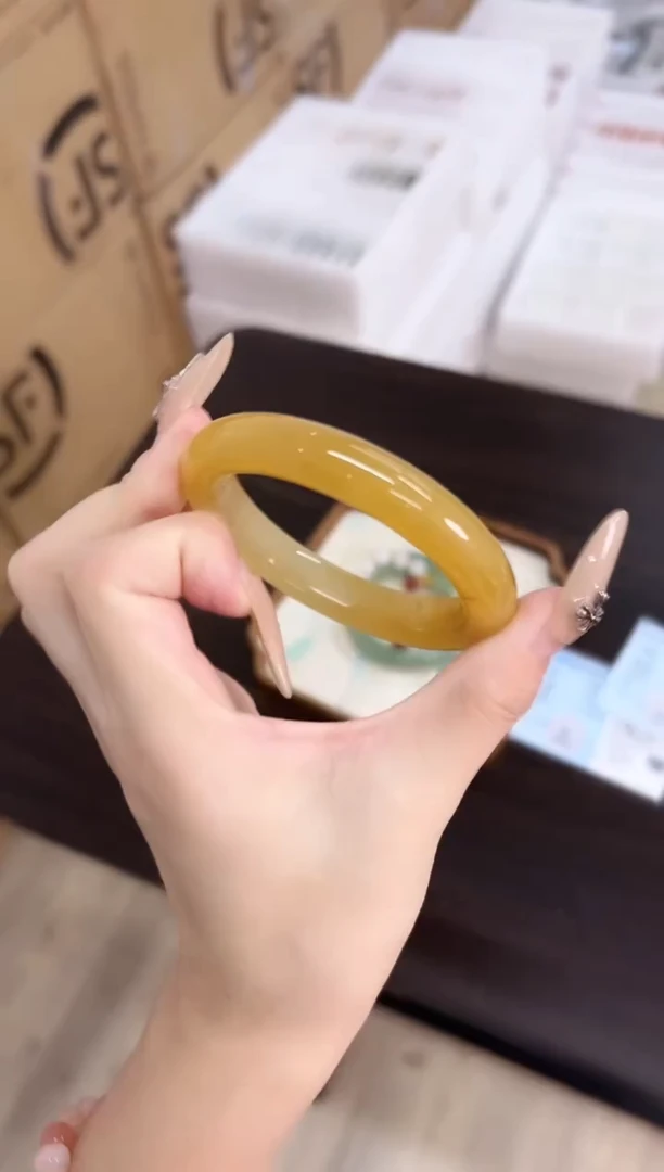 未镶嵌手镯石英质玉19-55HU