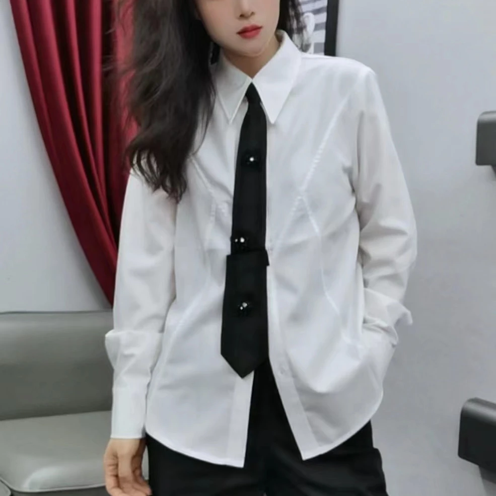 《谢小妹》小众设计春款韩版百搭时尚学院风白色休闲领带女士衬衣