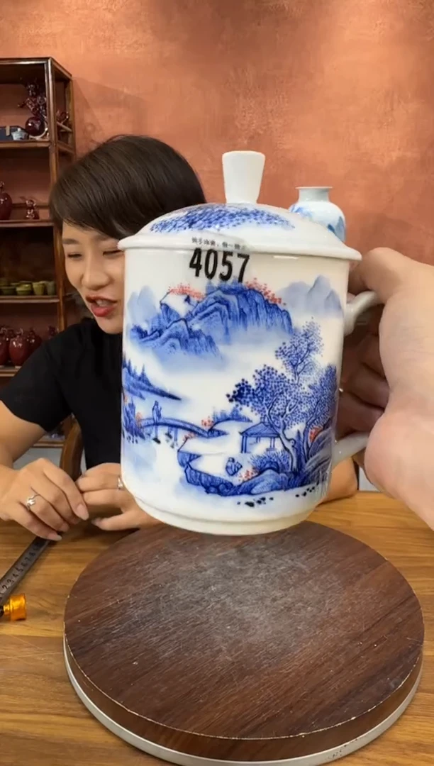 吴义松陶盟手绘陶瓷编码：4057