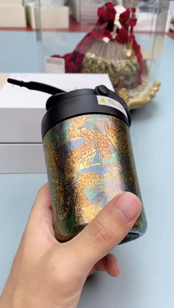 瓷片瓷器开播，全场浮力