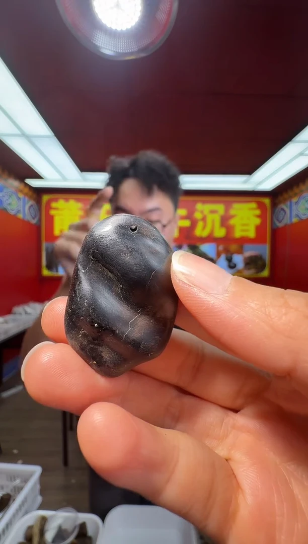 沉香沉香香囊f22富国岛多样性发一