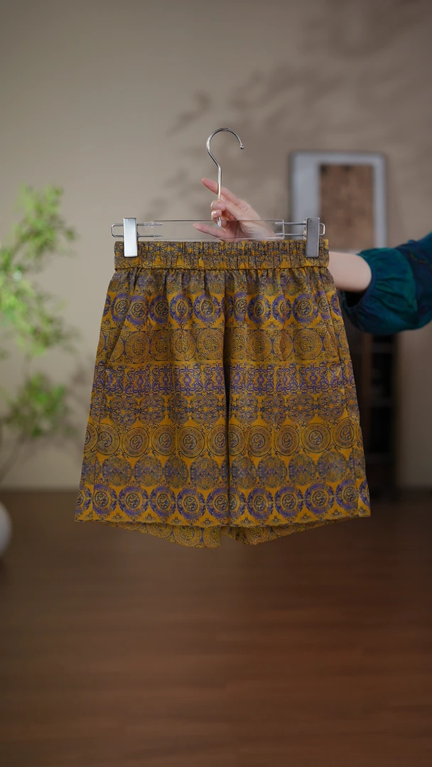 GONG QUE 新中式桑蚕丝红云纱腾龙气质松紧腰休闲短裤 3288