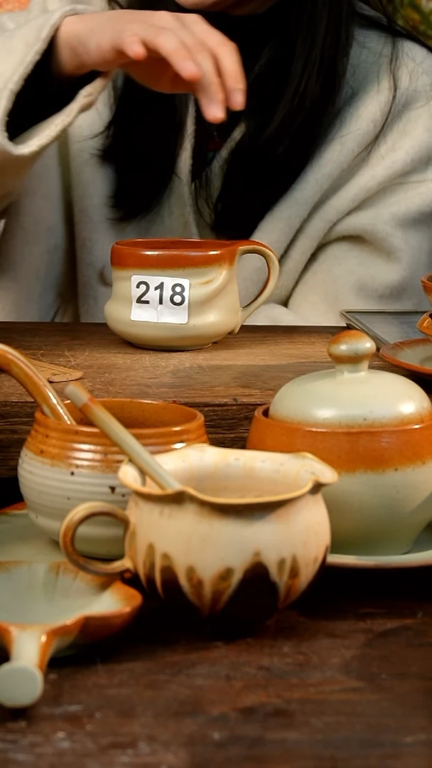 盘高颜值粗陶餐具限时抢购  218丑丑杯