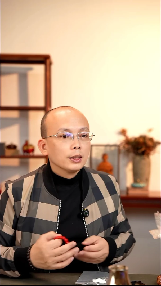 吊坠白玉菩提砂砂1.0