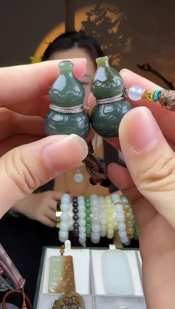 吊坠(不含链)未镶嵌和田玉JJD0104005多样性发一