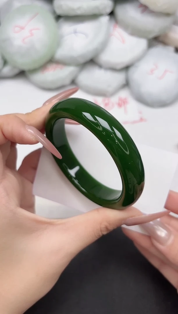 东凌女款手镯122-58.3