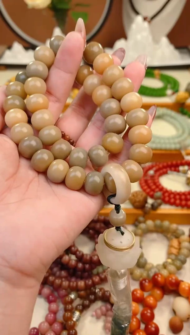 【闪购商品】菩提根/象牙果手串青芒手持+2香