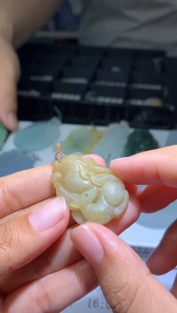 定制翡翠未镶嵌毛货