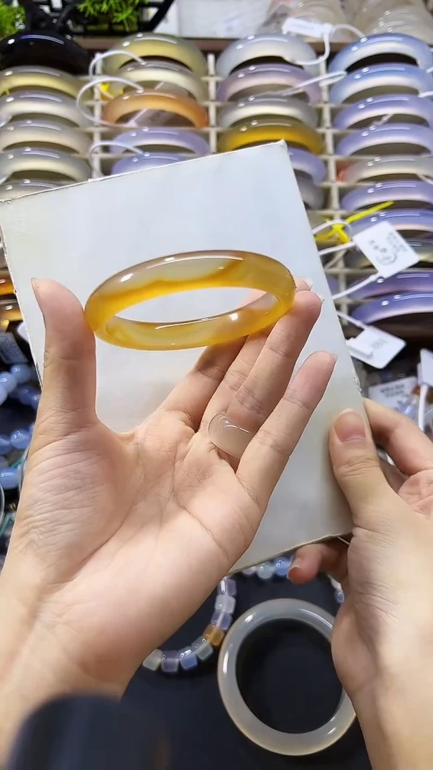 手镯玛瑙/玉髓未镶嵌58圈口金丝带