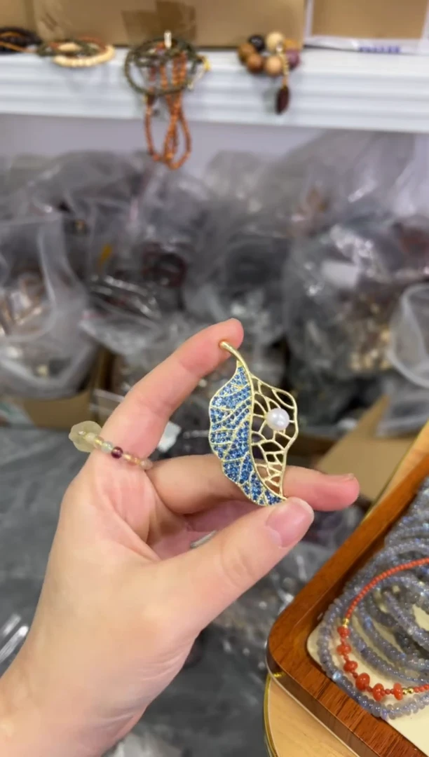 【闪购商品】淡水珍珠胸饰未镶嵌淡水珍珠胸针款[3350]