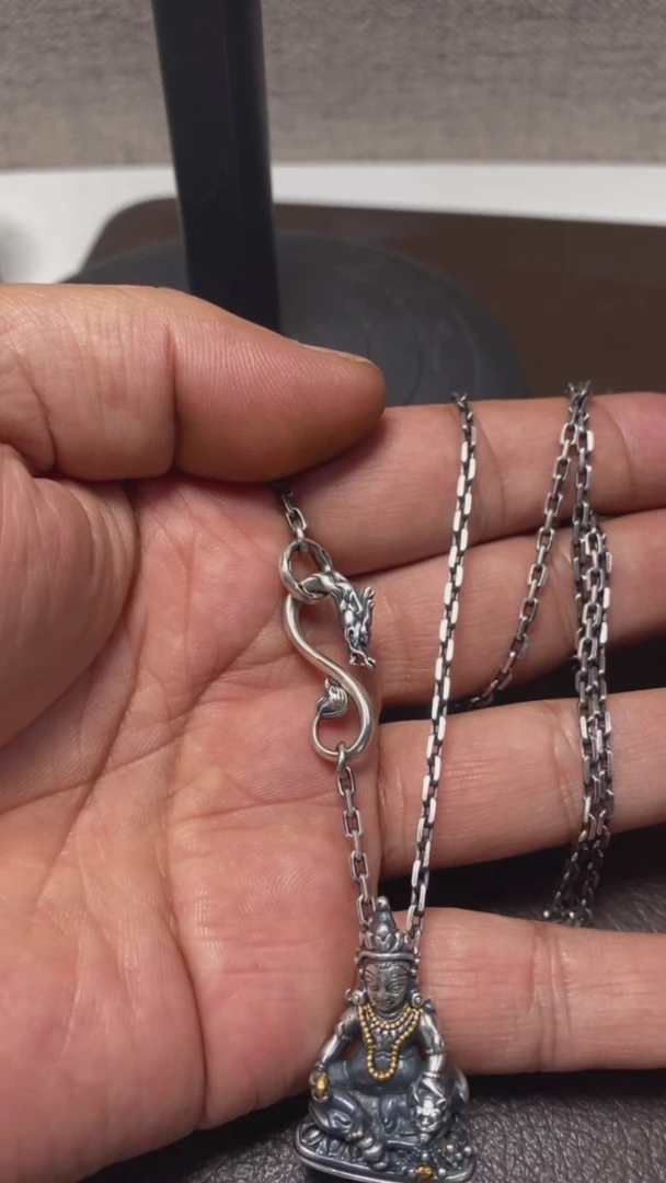 【闪购商品】诺拉（多样性发货，发其一）