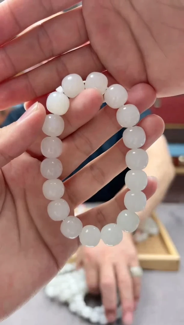 手串未镶嵌和田玉12且末老型