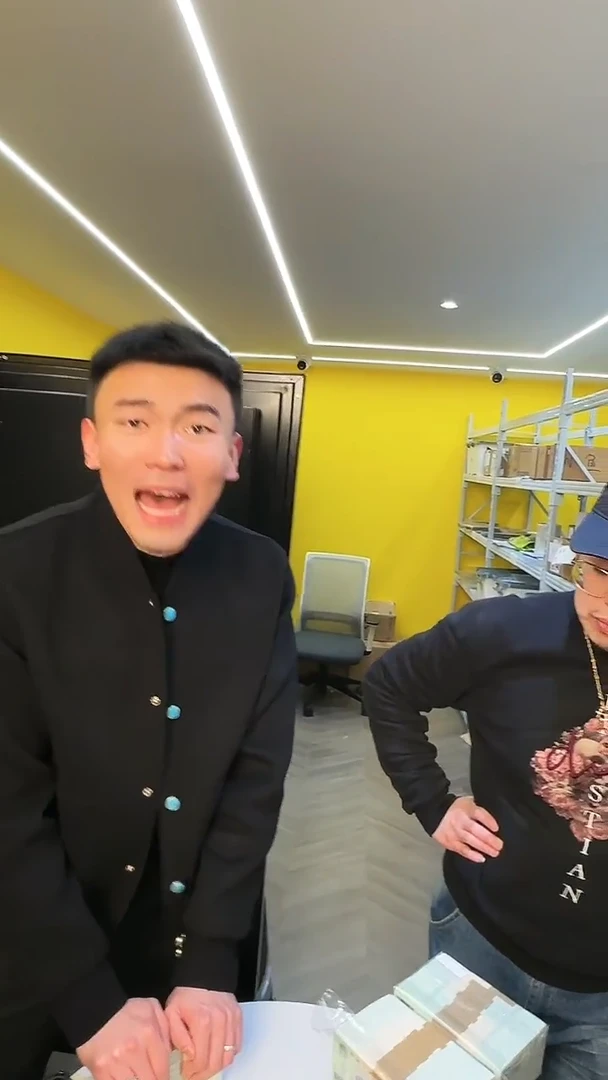 【闪购商品】带评级鉴定---902整刀无4福利